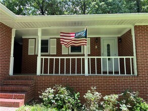 3170 Douglas Ln in Kennesaw, GA - Building Photo - Building Photo