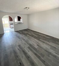 271 Parke St in Pasadena, CA - Building Photo - Interior Photo