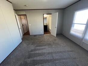 114 Plum St in Hopkinsville, KY - Foto de edificio - Building Photo