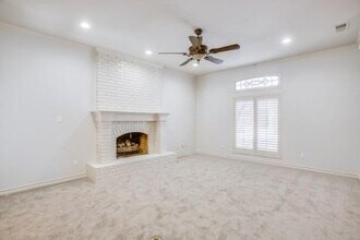 4801 French Quarter Ct in Lubbock, TX - Foto de edificio - Building Photo