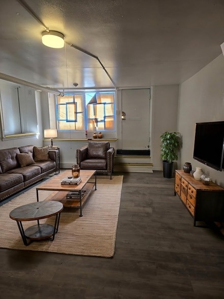 property at 801.5 High St