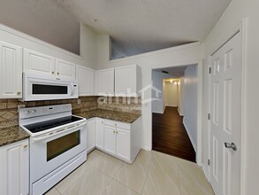 951 Garden Oak Ct in Lawrenceville, GA - Building Photo - Building Photo