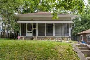 528 S Arlington Ave in Independence, MO - Building Photo