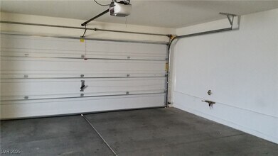 8738 Brindisi Park Ave in Las Vegas, NV - Building Photo - Building Photo