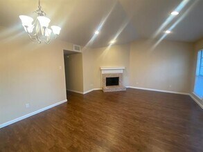 3101 Townbluff Dr in Plano, TX - Foto de edificio - Building Photo