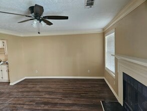 3835 Conley Downs Dr in Decatur, GA - Building Photo - Building Photo