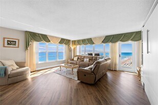 3850 Galt Ocean Dr, Unit 1001 in Fort Lauderdale, FL - Building Photo