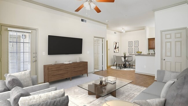 Crest Manor in Lewisville, TX - Foto de edificio - Building Photo