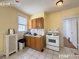 232 Foster St, Unit 3 in Boston, MA - Building Photo
