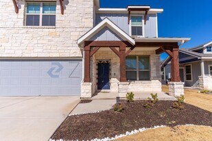 113 Redonda Dr in Liberty Hill, TX - Building Photo