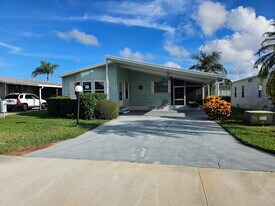 135 Blue Jay Ln in Merritt Island, FL - Building Photo