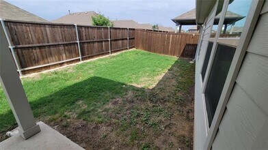 263 Sunshine Ln in Lavon, TX - Building Photo - Building Photo