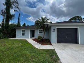 4877 30th St SW in Lehigh Acres, FL - Building Photo