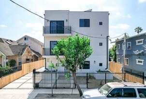 1819 Arapahoe St in Los Angeles, CA - Building Photo