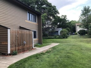 362 W Eagle Lake Dr in Maple Grove, MN - Building Photo - Building Photo