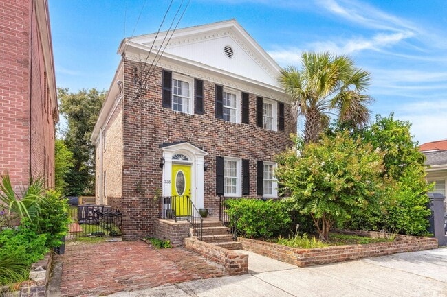 335 Ashley Ave in Charleston, SC - Building Photo - Building Photo