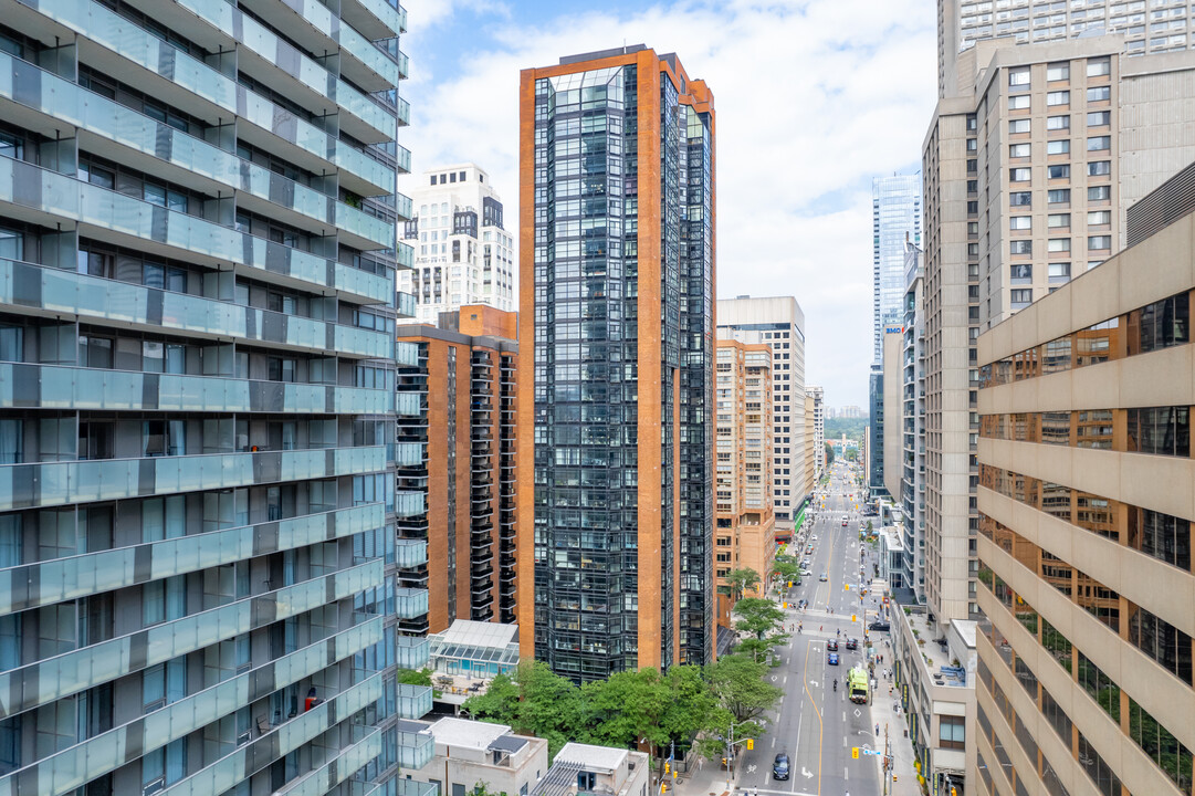 Bay Charles Tower in Toronto, ON - Building Photo