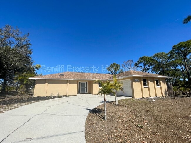 property at 25486 Avillas Ct