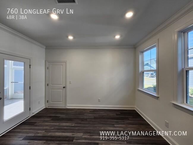 760 Longleaf Grv Ln in Knightdale, NC - Foto de edificio - Building Photo