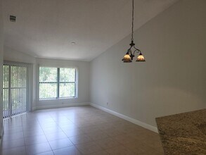 7872 Sugar View Ct in Orlando, FL - Building Photo - Building Photo