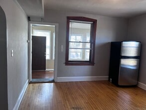1900 Highland Ave in Berwyn, IL - Building Photo - Building Photo