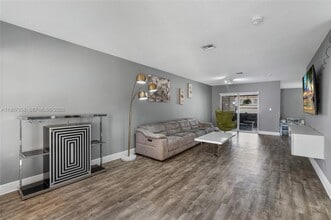 4055 Eastridge Dr in Pompano Beach, FL - Building Photo - Building Photo