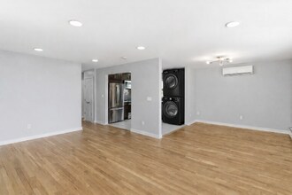 19 Evelyn Ct, Unit 2 in Maplewood, NJ - Building Photo - Building Photo