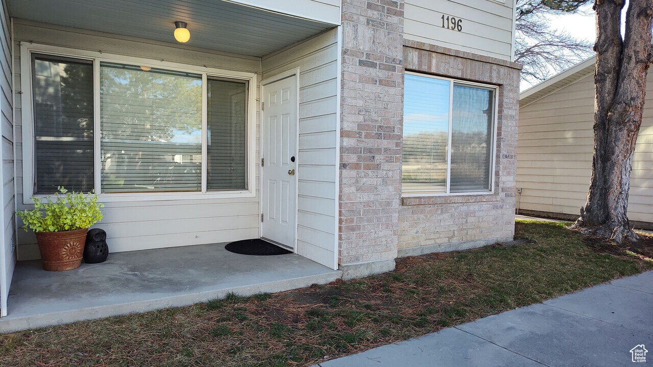 1196 E 6600 S in Murray, UT - Foto de edificio