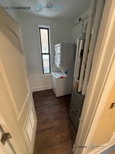 1324 N Bosworth Ave in Chicago, IL - Foto de edificio - Building Photo