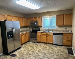 2935 N 17th St in Terre Haute, IN - Building Photo