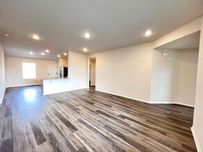 2721 Elliott St in Pea Ridge, AR - Foto de edificio - Building Photo