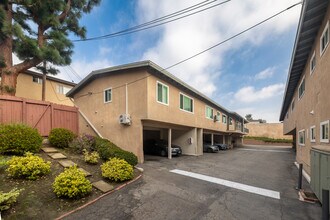 839-845 Glenway Drive in Inglewood, CA - Foto de edificio - Building Photo