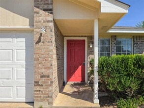 300 Tamara Dr in Georgetown, TX - Building Photo - Building Photo
