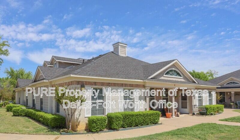 400 Glade Rd in Grapevine, TX - Building Photo