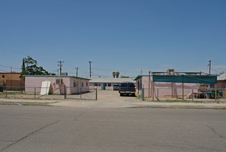 115-119 E 33rd St in Tucson, AZ - Foto de edificio - Building Photo