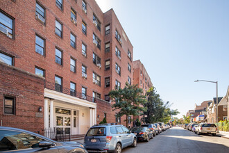 Birchwood House in Flushing, NY - Building Photo - Building Photo