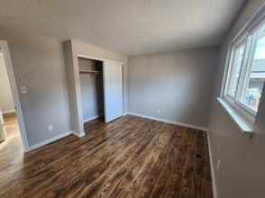 2050 Del Mar Dr in Colorado Springs, CO - Foto de edificio - Building Photo