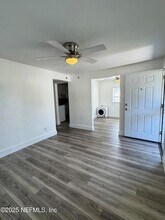 1504 Winthrop St, Unit 2F-215 in Jacksonville, FL - Building Photo - Building Photo
