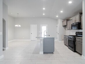 6100 NW Silas St in Bentonville, AR - Building Photo - Building Photo