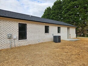 6712 Old Lexington Rd in Winston-Salem, NC - Building Photo - Building Photo