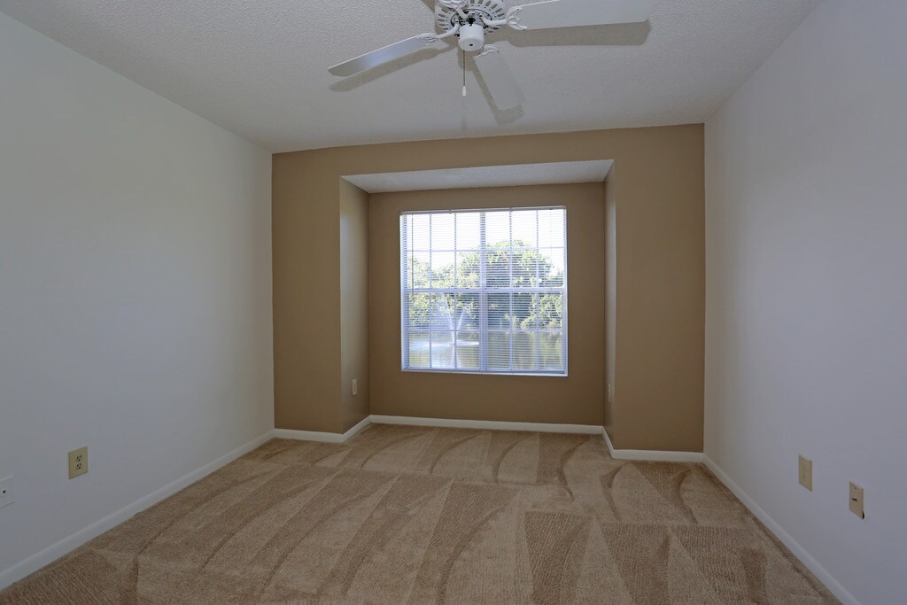 Chesapeake Apartments in Clearwater, FL