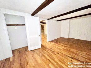 26 Fayette St, Unit 3 in Boston, MA - Foto de edificio - Building Photo