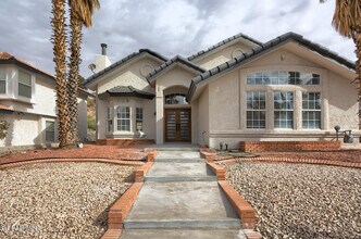 7413 Le Conte Dr in El Paso, TX - Building Photo - Building Photo