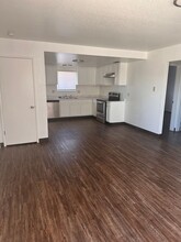 505 E Hawkeye Ave in Turlock, CA - Building Photo - Building Photo