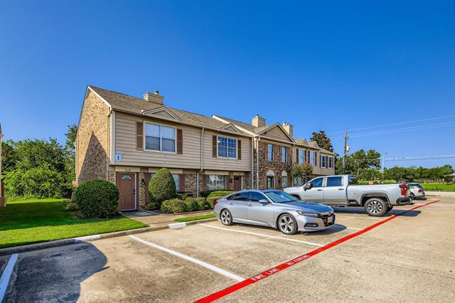 2400 Jupiter Rd in Plano, TX - Building Photo - Building Photo