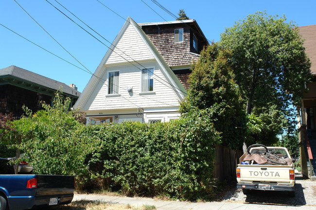 3024 Fulton St in Berkeley, CA - Building Photo - Building Photo