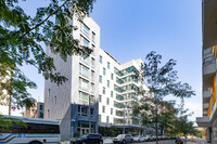 99 Fleet Place in Brooklyn, NY - Foto de edificio - Building Photo