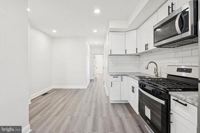 746 Pine St in Camden, NJ - Building Photo - Building Photo