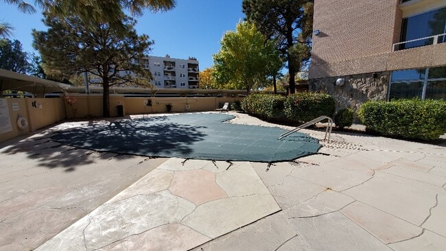 1331 Park Ave SW, Unit 501 in Albuquerque, NM - Foto de edificio - Building Photo