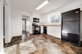 312 W Schell St in Gallatin, TN - Building Photo - Building Photo